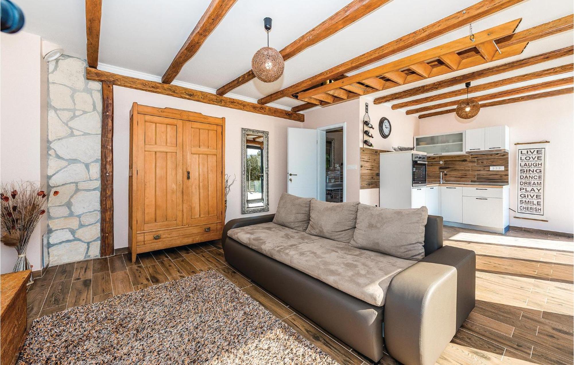 Gorgeous Home In Kijevo With Kitchen 외부 사진